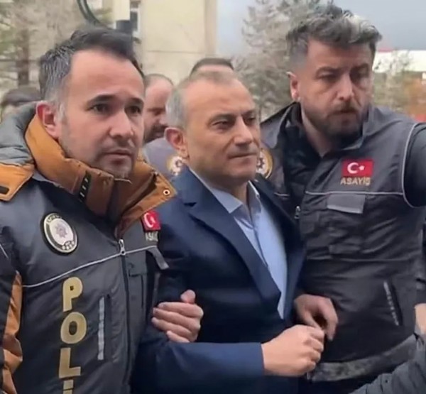 Savcılıktan DNA Örneği Hamlesi! Gülistan'ın Anne Ve Babasından Alındı
